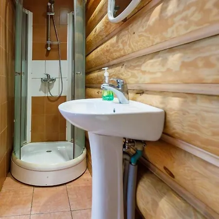 Guest house Viesu Nams “dimantu Ferma”