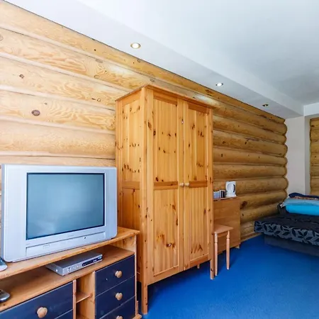 Guest house Viesu Nams “dimantu Ferma” Ikskile