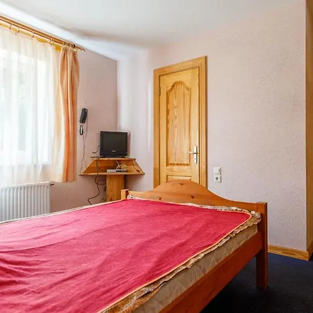 Guest house Viesu Nams “dimantu Ferma”